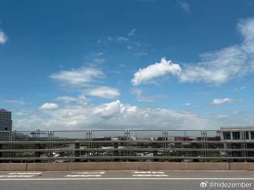 不得不说深圳这天是真好啊，哪像个暴雨台风要来的via Weibo