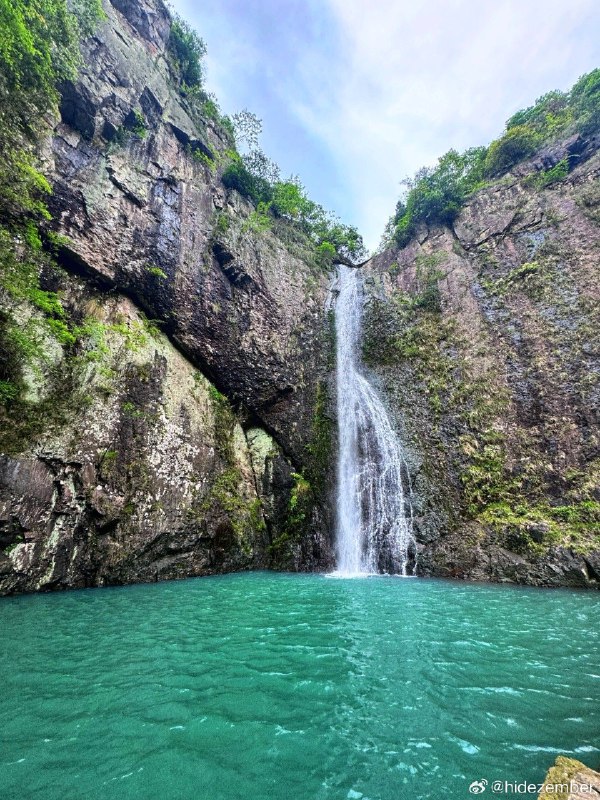 山路五公里，在家瘫一天，运动量还是不行…via Weibo山路五公里，在家瘫一天，运动量还是不行…via Weibo
